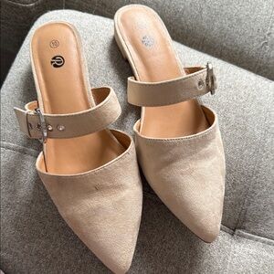 Elegant Cream Mules with Buckle Detail